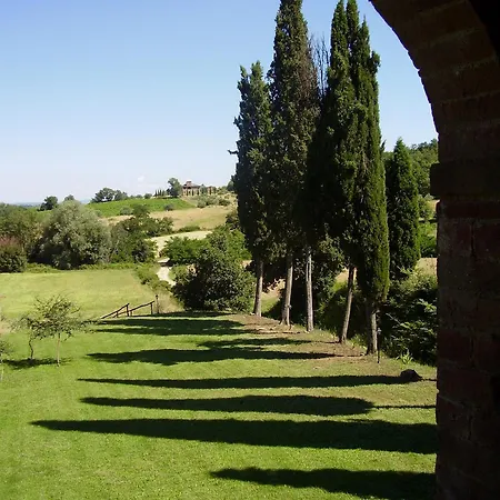 Podere Pievina Delle Corti - Dimora Di Campagna Sinalunga